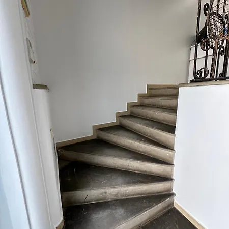 Auberge de jeunesse A1 *