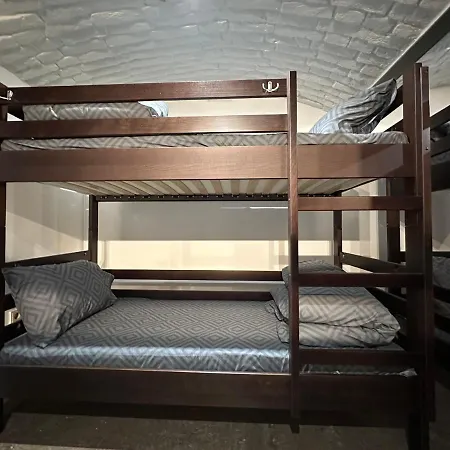 Albergue A1 *